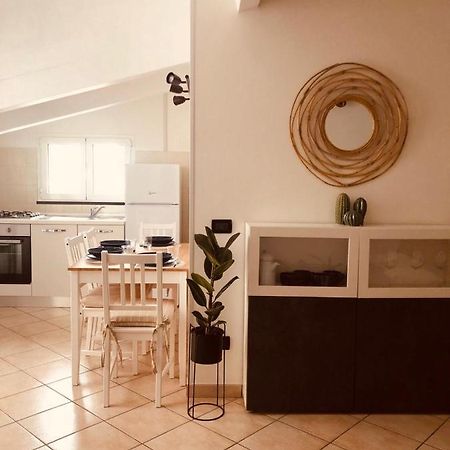 Apartmán La Via Del Mare Albenga Exteriér fotografie